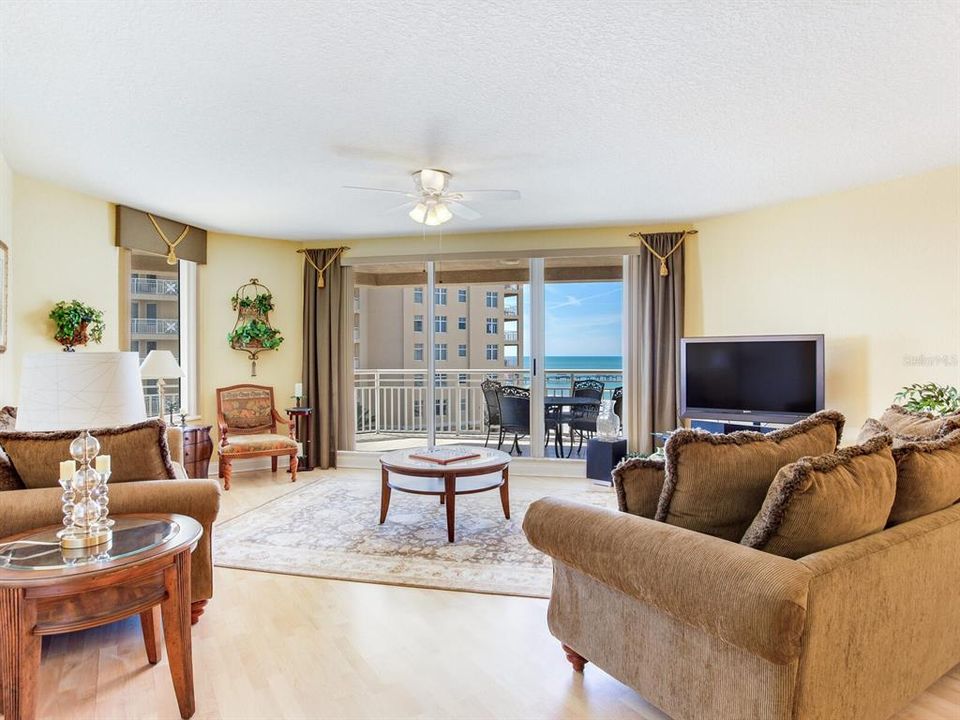 For Rent: $6,000 (2 beds, 2 baths, 1840 Square Feet)