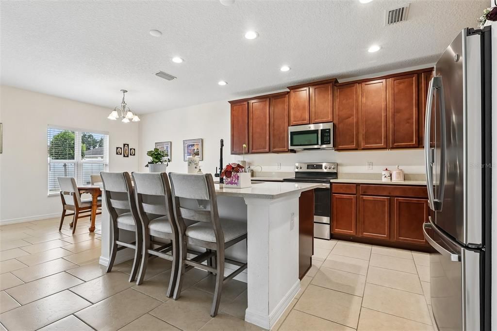 For Sale: $344,000 (4 beds, 2 baths, 1897 Square Feet)