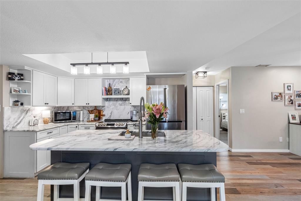 For Sale: $674,000 (4 beds, 2 baths, 1662 Square Feet)