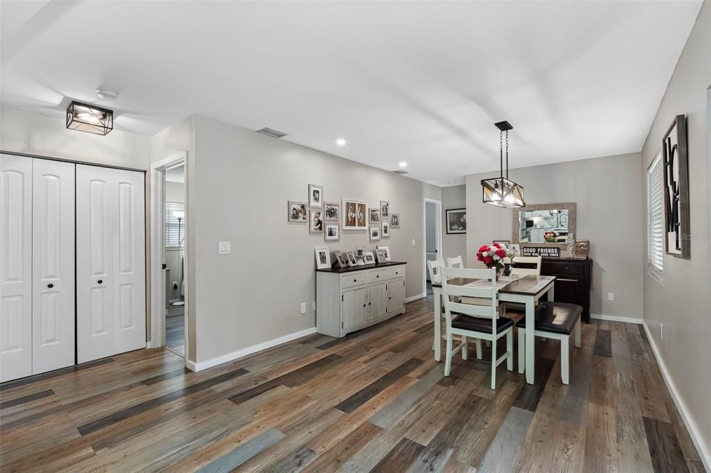 For Sale: $674,000 (4 beds, 2 baths, 1662 Square Feet)