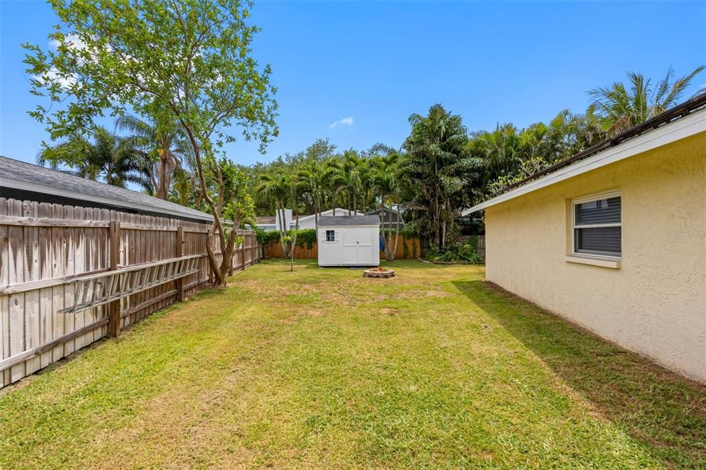For Sale: $674,000 (4 beds, 2 baths, 1662 Square Feet)