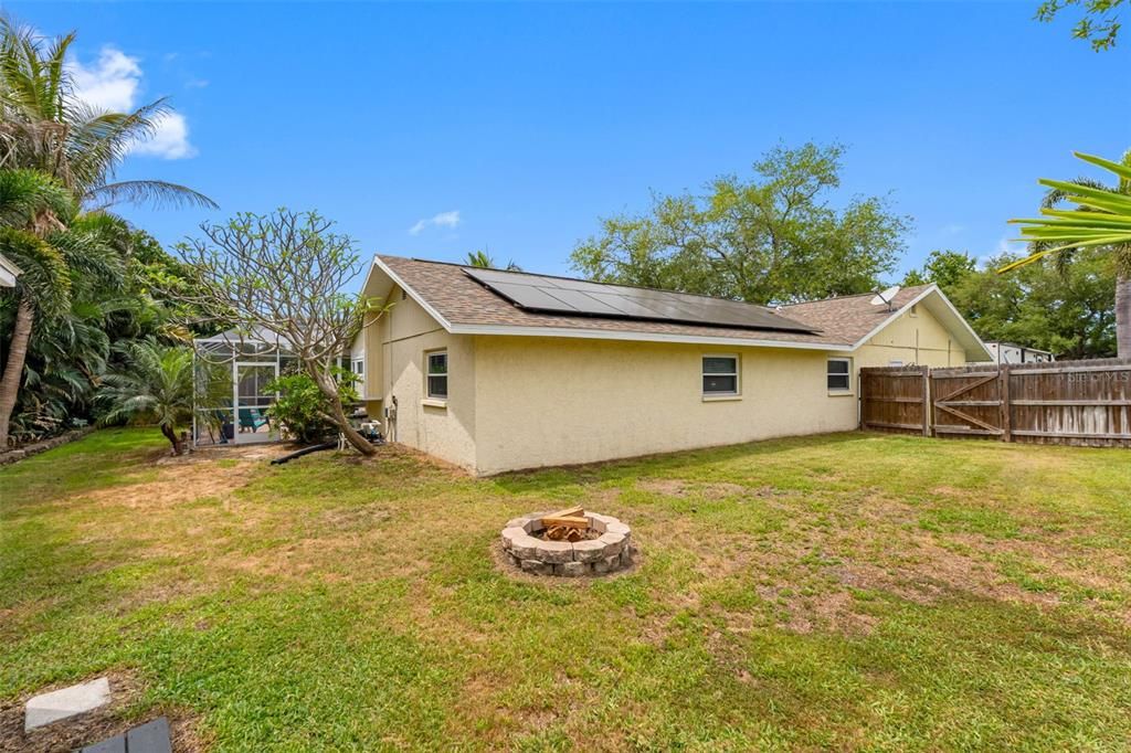 For Sale: $674,000 (4 beds, 2 baths, 1662 Square Feet)