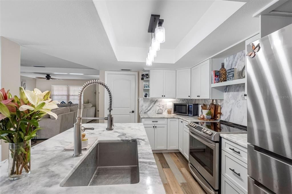For Sale: $674,000 (4 beds, 2 baths, 1662 Square Feet)