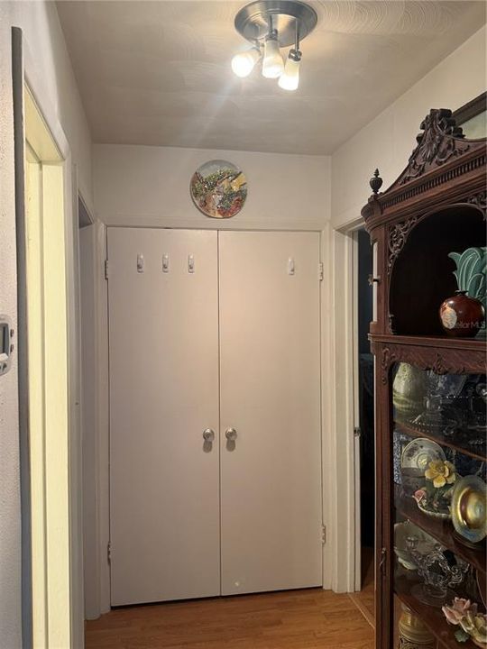 En Venta: $217,000 (2 camas, 1 baños, 812 Pies cuadrados)
