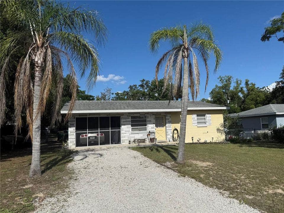 En Venta: $217,000 (2 camas, 1 baños, 812 Pies cuadrados)