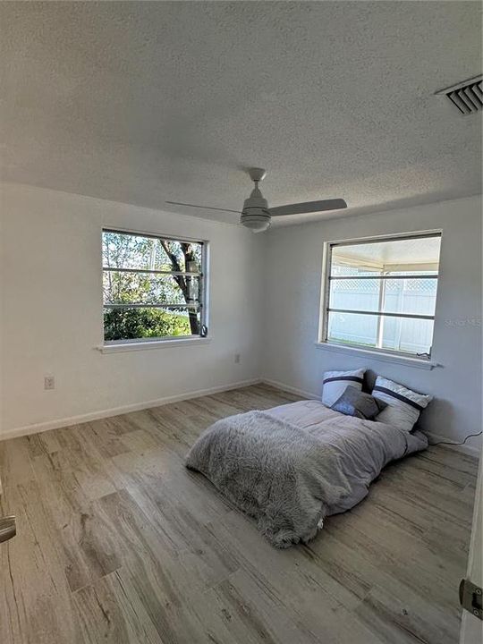For Rent: $2,700 (3 beds, 2 baths, 1881 Square Feet)
