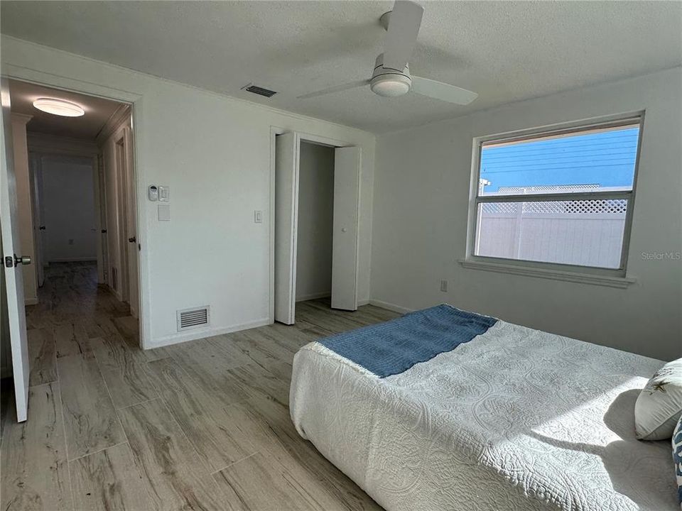 For Rent: $2,700 (3 beds, 2 baths, 1881 Square Feet)
