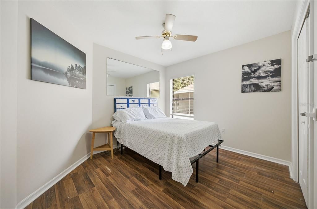 For Sale: $350,000 (4 beds, 2 baths, 1484 Square Feet)