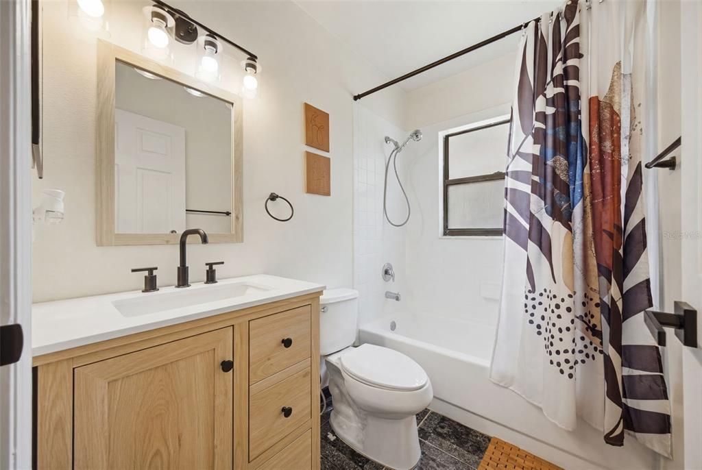 For Sale: $350,000 (4 beds, 2 baths, 1484 Square Feet)