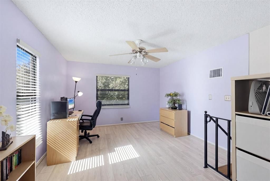 For Sale: $284,500 (3 beds, 2 baths, 1668 Square Feet)