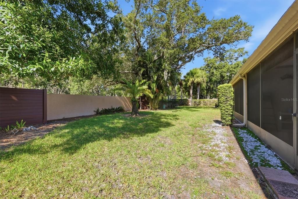 For Sale: $284,500 (3 beds, 2 baths, 1668 Square Feet)