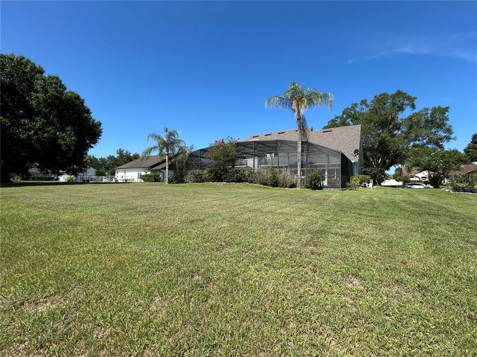For Sale: $589,900 (5 beds, 2 baths, 2948 Square Feet)