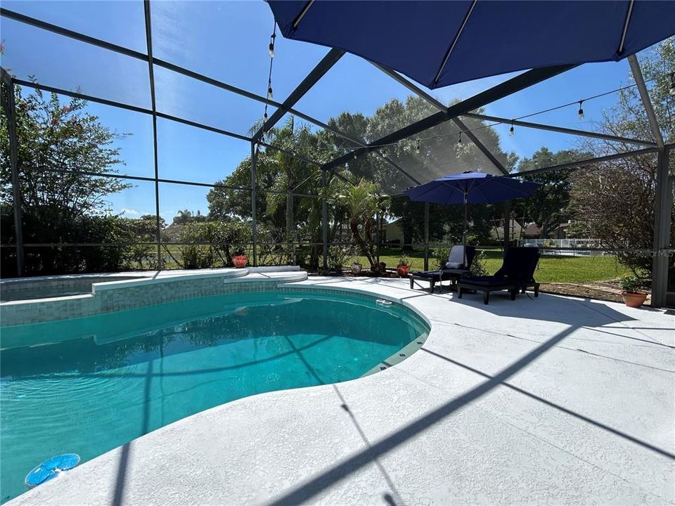 For Sale: $589,900 (5 beds, 2 baths, 2948 Square Feet)