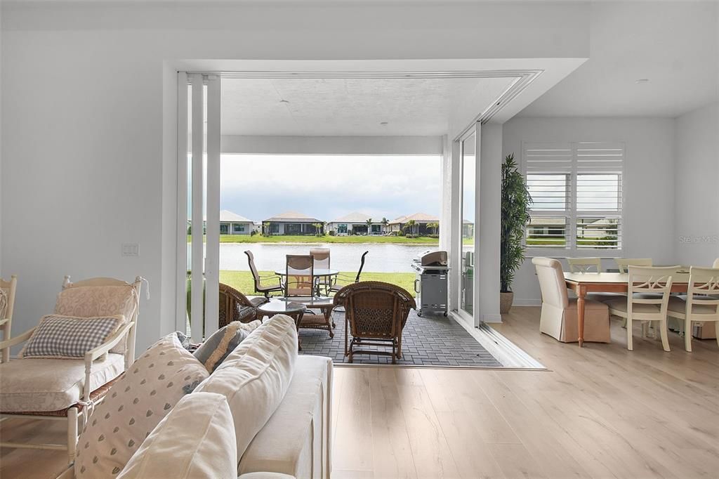 For Sale: $695,000 (3 beds, 3 baths, 2654 Square Feet)