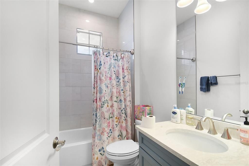 For Sale: $695,000 (3 beds, 3 baths, 2654 Square Feet)
