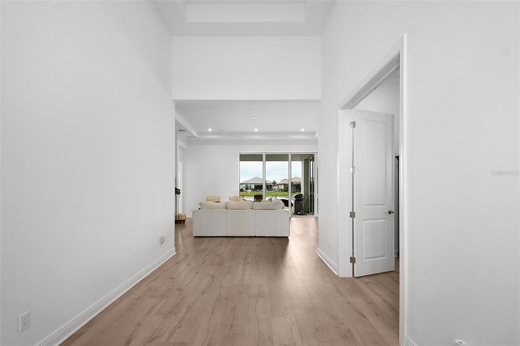 For Sale: $695,000 (3 beds, 3 baths, 2654 Square Feet)