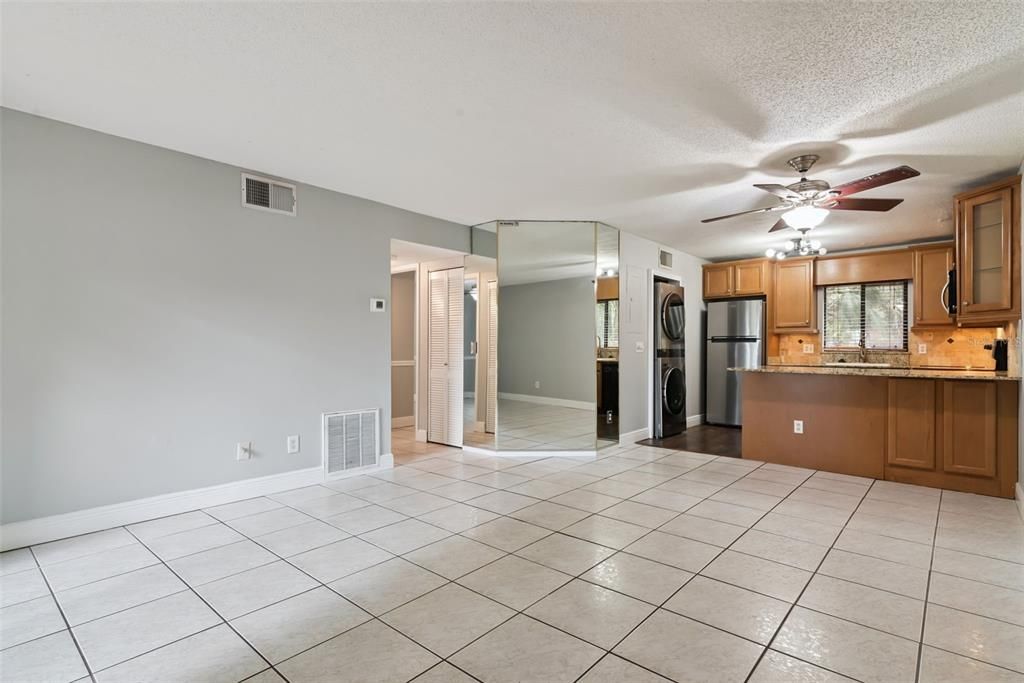 В аренду: $1,495 (2 спален, 2 ванн, 756 Квадратных фут)