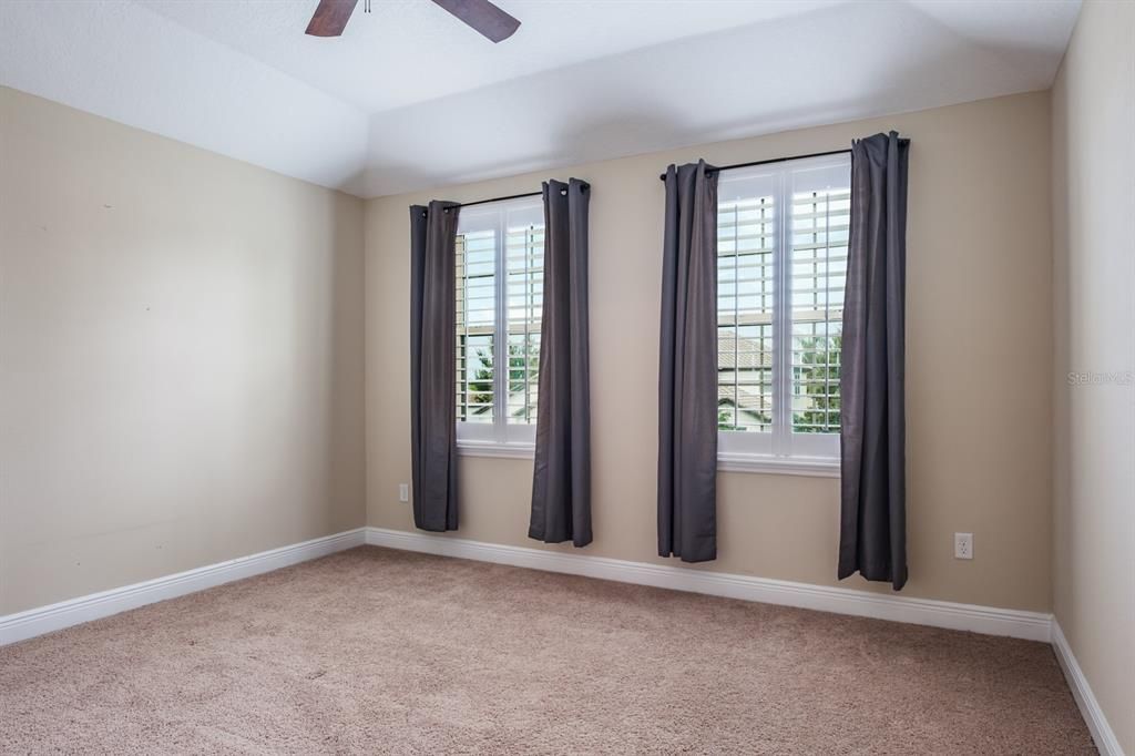 For Rent: $6,000 (5 beds, 4 baths, 3945 Square Feet)