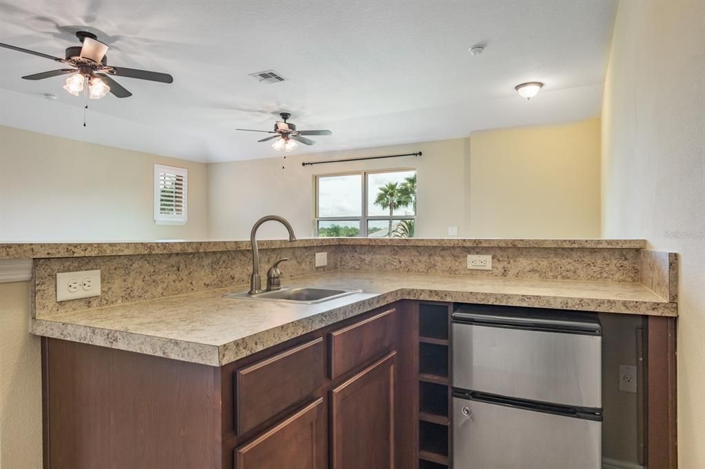 For Rent: $6,000 (5 beds, 4 baths, 3945 Square Feet)