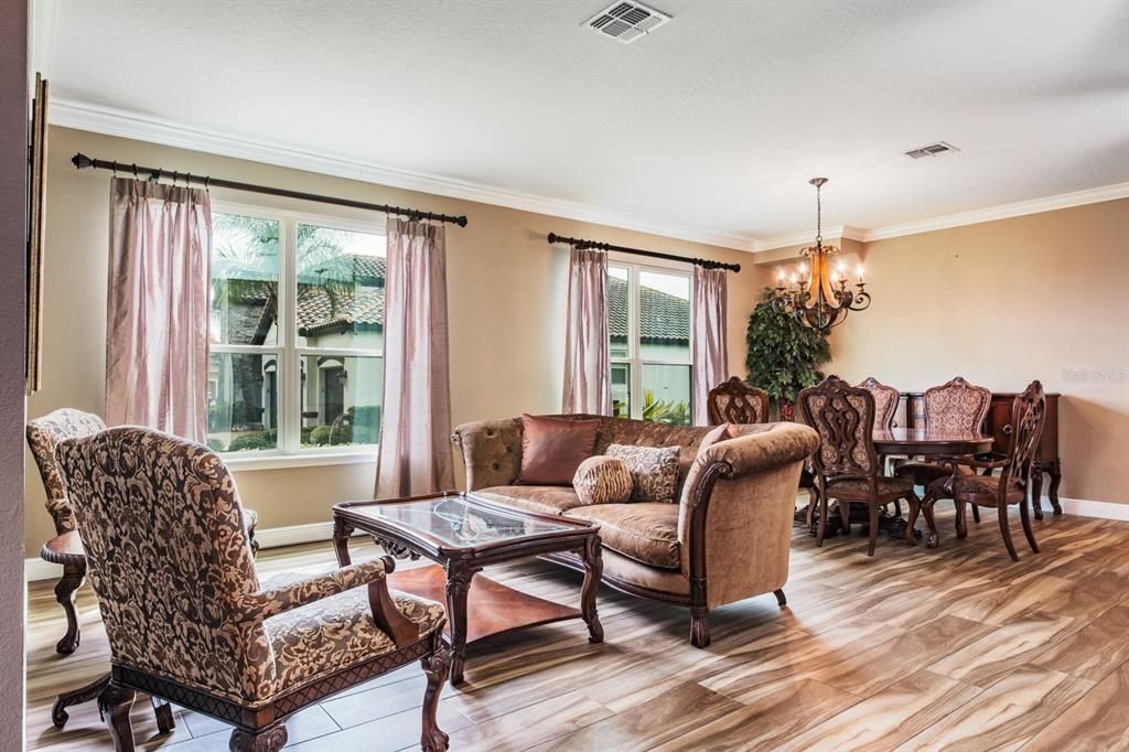 For Rent: $6,000 (5 beds, 4 baths, 3945 Square Feet)