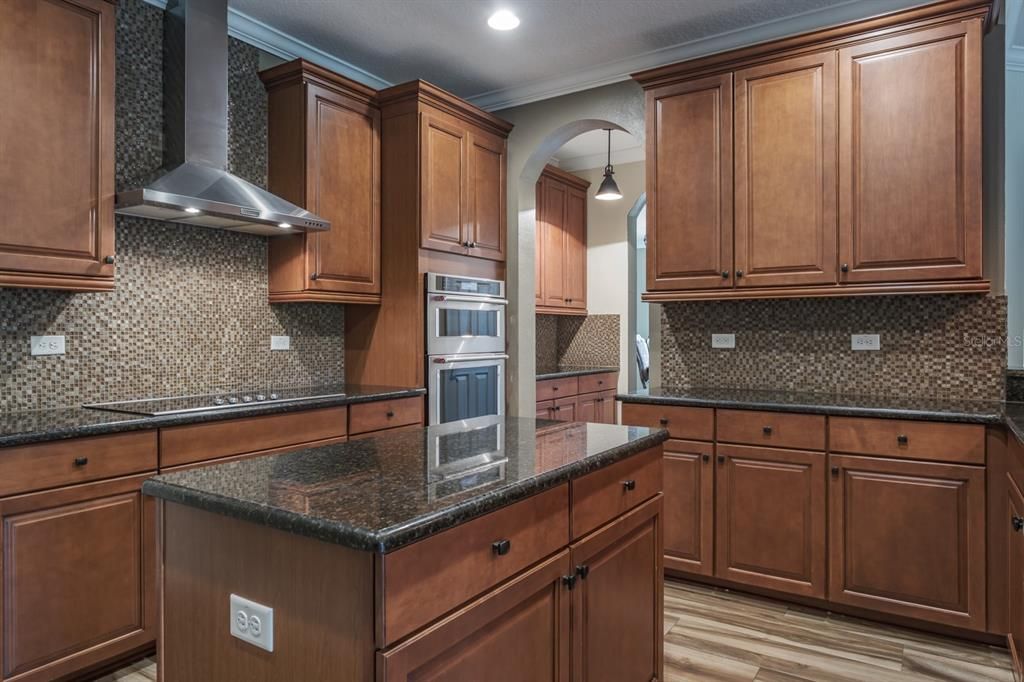 For Rent: $6,000 (5 beds, 4 baths, 3945 Square Feet)
