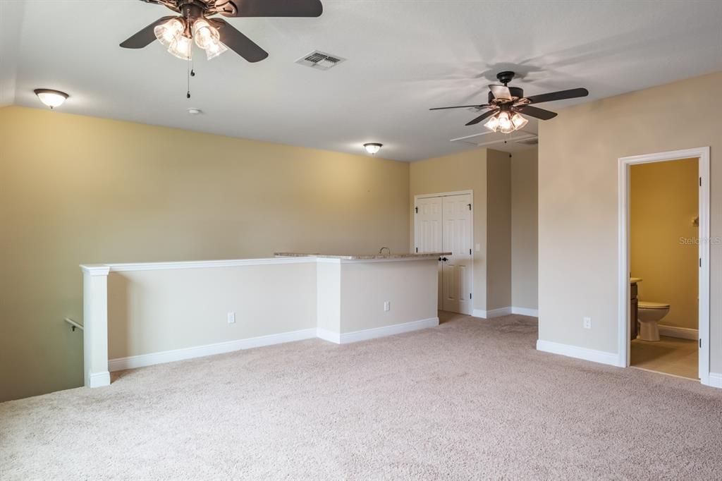 For Rent: $6,000 (5 beds, 4 baths, 3945 Square Feet)