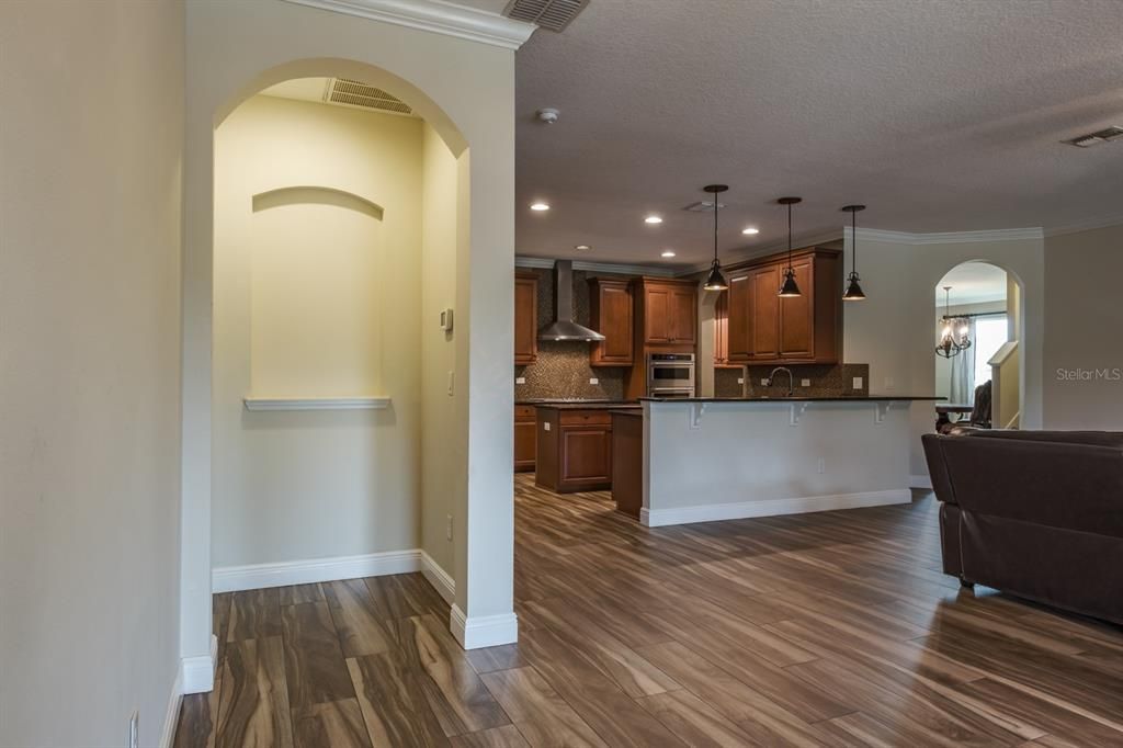 For Rent: $6,000 (5 beds, 4 baths, 3945 Square Feet)