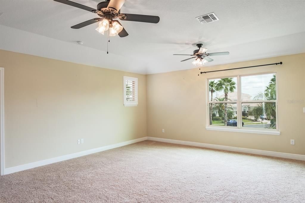 For Rent: $6,000 (5 beds, 4 baths, 3945 Square Feet)
