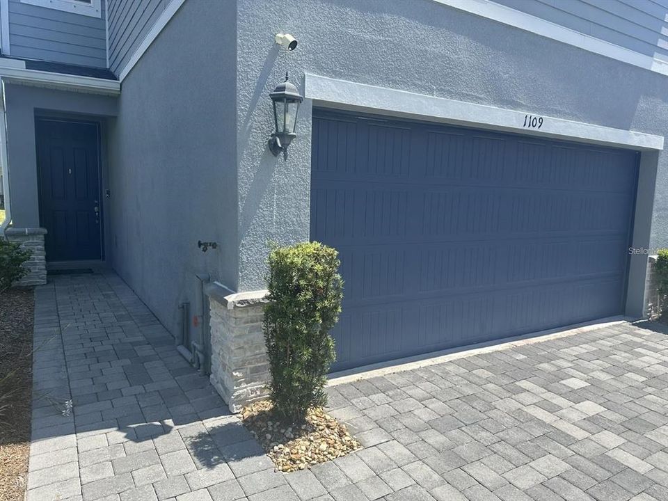 En Renta: $2,750 (3 camas, 2 baños, 2020 Pies cuadrados)