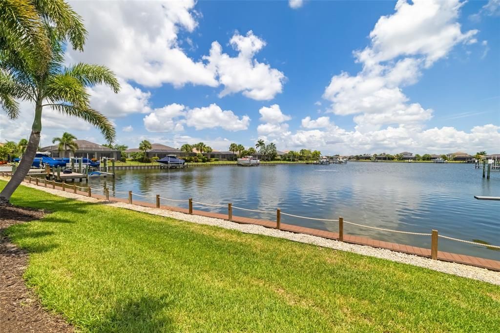 For Sale: $1,199,000 (3 beds, 4 baths, 2791 Square Feet)
