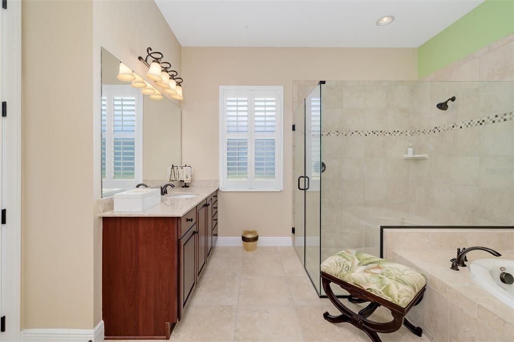 For Sale: $1,199,000 (3 beds, 4 baths, 2791 Square Feet)