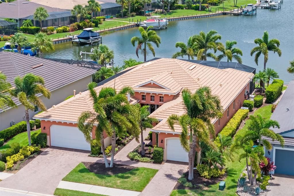 For Sale: $1,199,000 (3 beds, 4 baths, 2791 Square Feet)