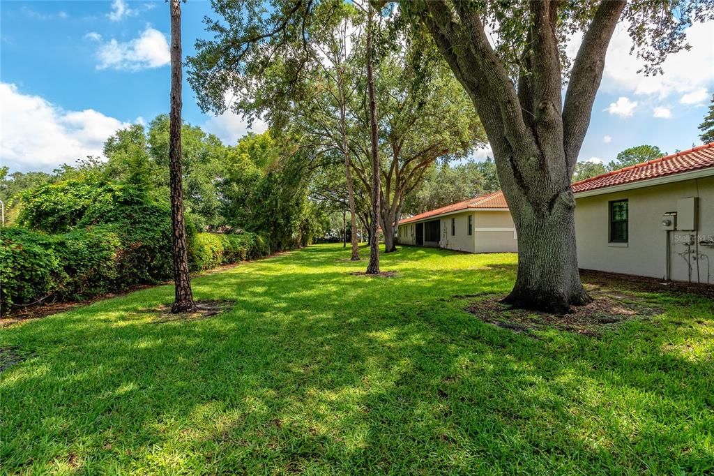 For Sale: $419,900 (2 beds, 2 baths, 1147 Square Feet)
