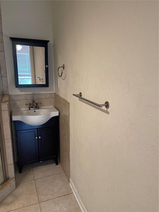 В аренду: $2,250 (2 спален, 1 ванн, 1000 Квадратных фут)
