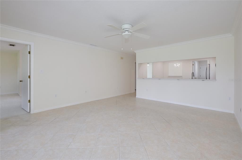 For Sale: $325,000 (3 beds, 2 baths, 1715 Square Feet)