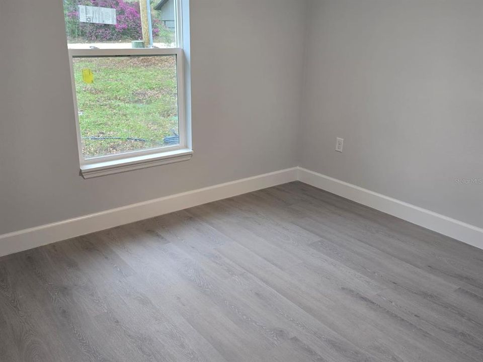 En Renta: $1,550 (3 camas, 2 baños, 1127 Pies cuadrados)
