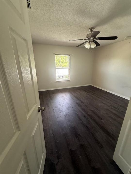 For Sale: $315,000 (5 beds, 3 baths, 2846 Square Feet)
