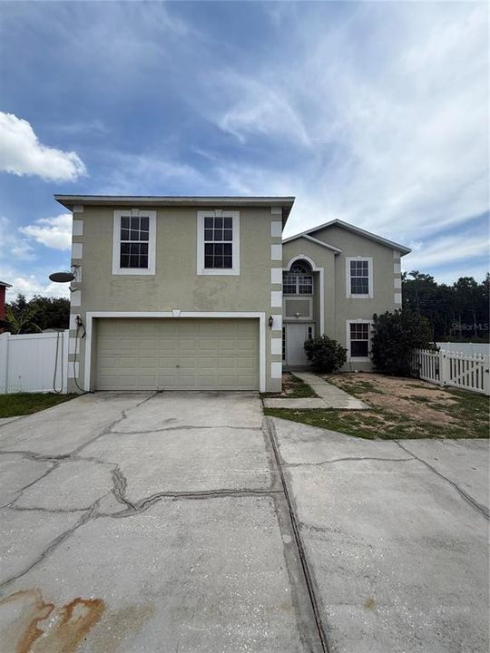 For Sale: $315,000 (5 beds, 3 baths, 2846 Square Feet)