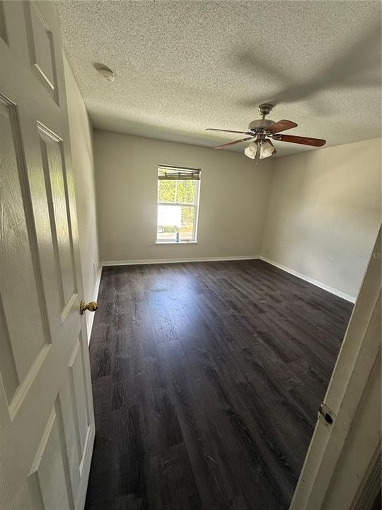 For Sale: $315,000 (5 beds, 3 baths, 2846 Square Feet)