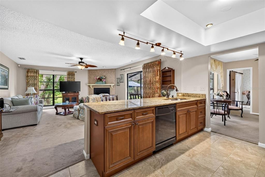 For Sale: $439,900 (3 beds, 2 baths, 1590 Square Feet)