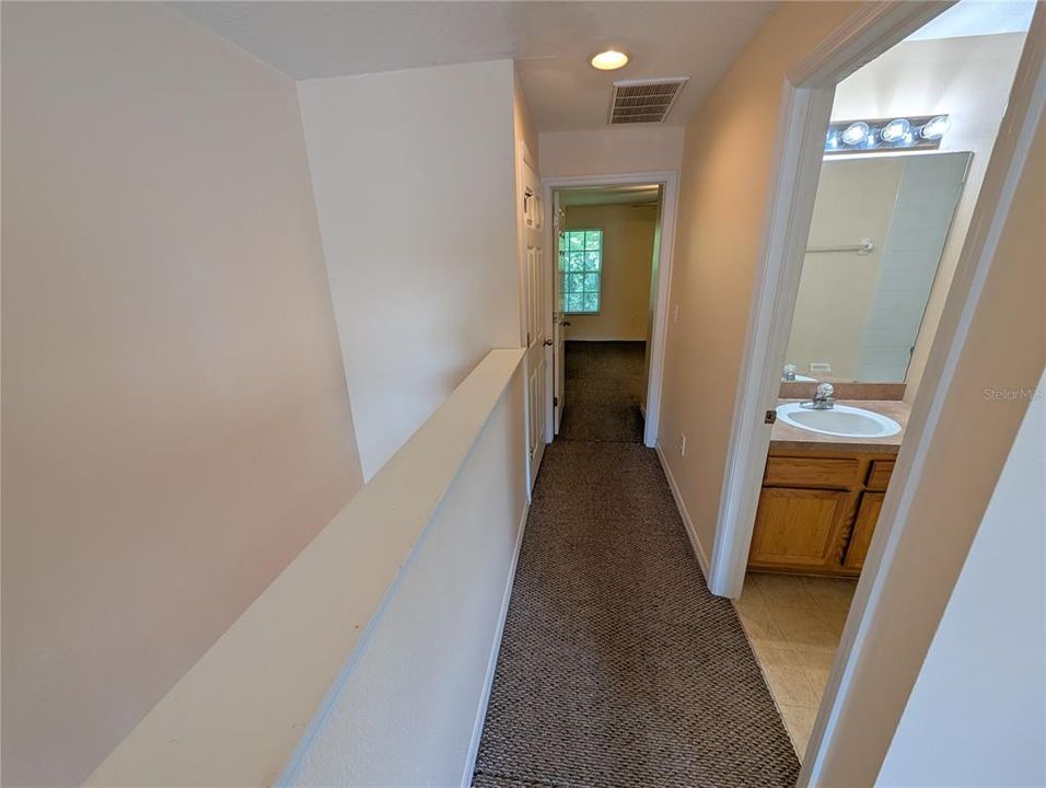 В аренду: $1,725 (2 спален, 2 ванн, 1328 Квадратных фут)