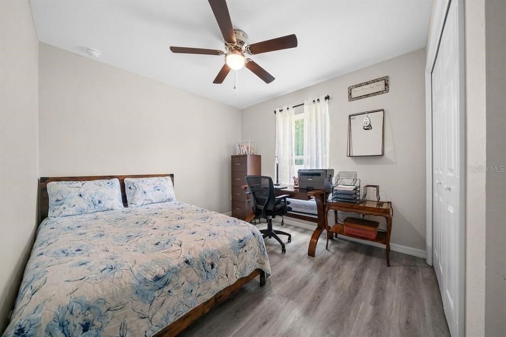 For Sale: $240,000 (3 beds, 2 baths, 1397 Square Feet)