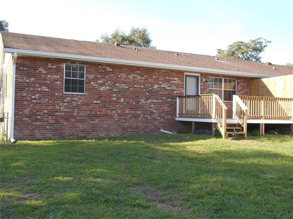 For Rent: $1,775 (3 beds, 2 baths, 1261 Square Feet)