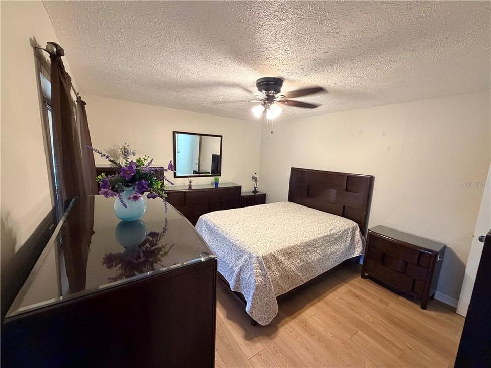 For Sale: $150,000 (2 beds, 2 baths, 1130 Square Feet)