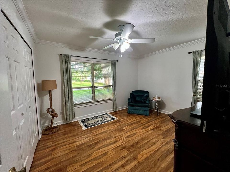 For Sale: $889,000 (3 beds, 2 baths, 2750 Square Feet)