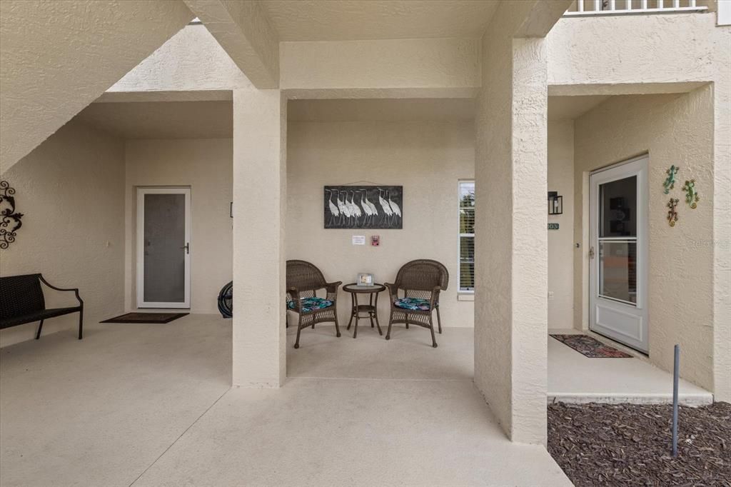 For Sale: $184,900 (2 beds, 2 baths, 1168 Square Feet)