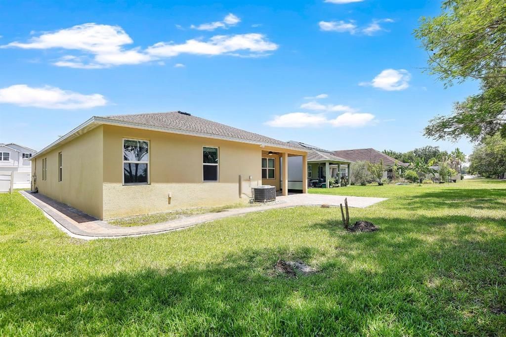 For Sale: $480,000 (4 beds, 2 baths, 2313 Square Feet)