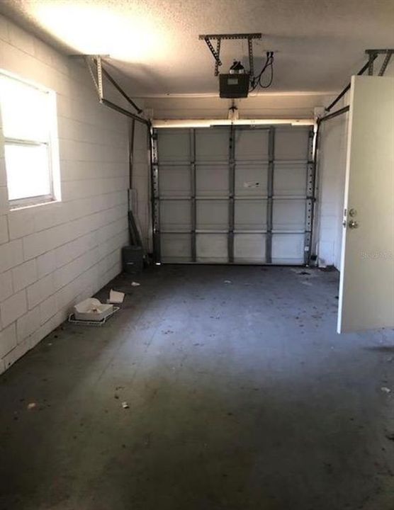 For Rent: $2,800 (3 beds, 2 baths, 1132 Square Feet)