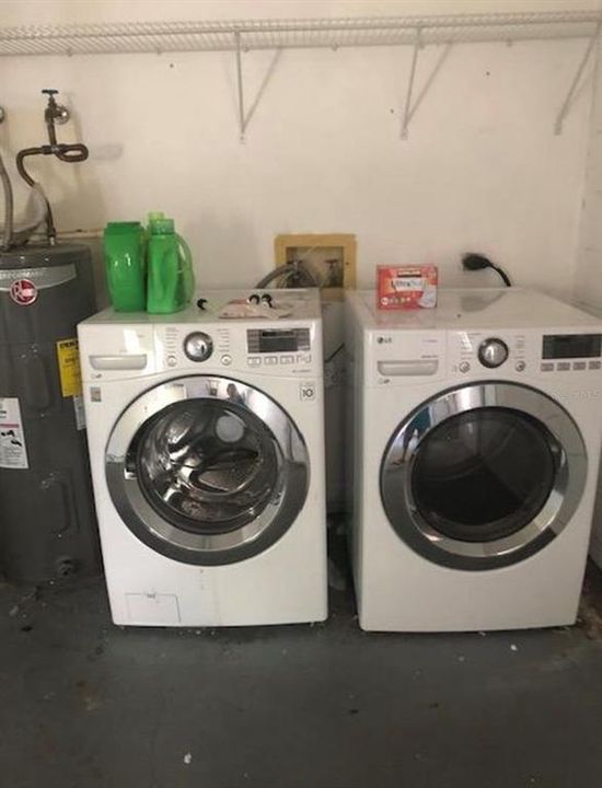 For Rent: $2,800 (3 beds, 2 baths, 1132 Square Feet)