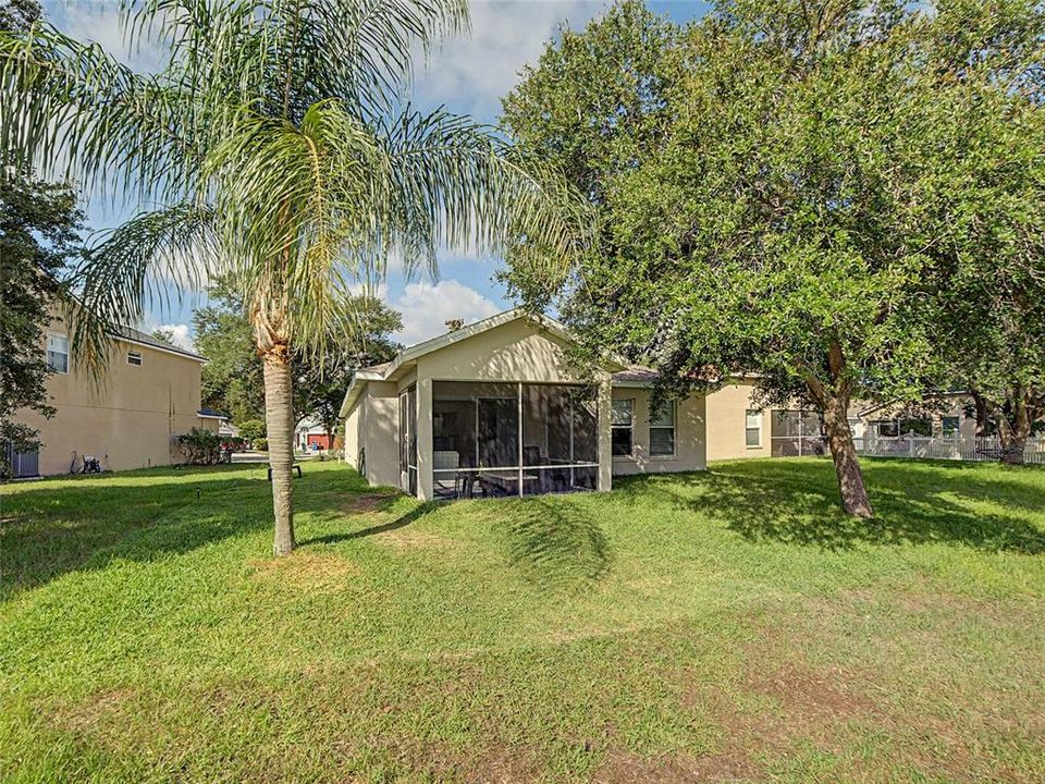En Venta: $325,000 (3 camas, 2 baños, 1550 Pies cuadrados)